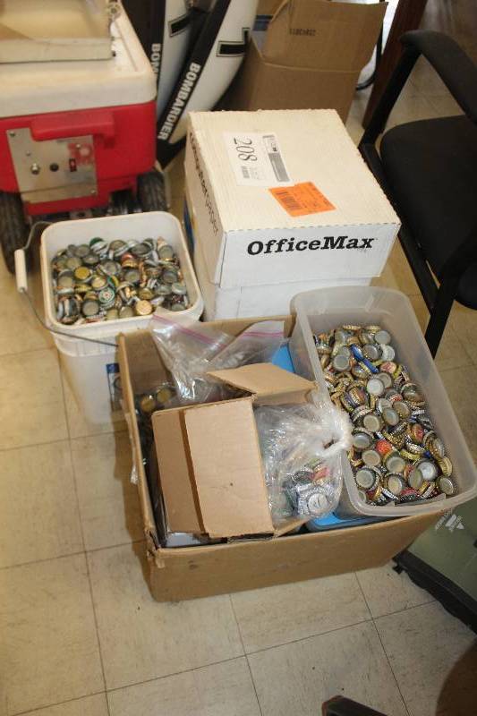 lot 208 image: Lot of (4) Boxes of Bottle Caps