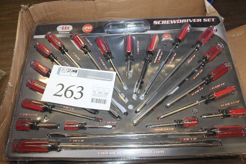 lot 263 image: ITT 20-Piece Screwdriver Set in Blister Packaging