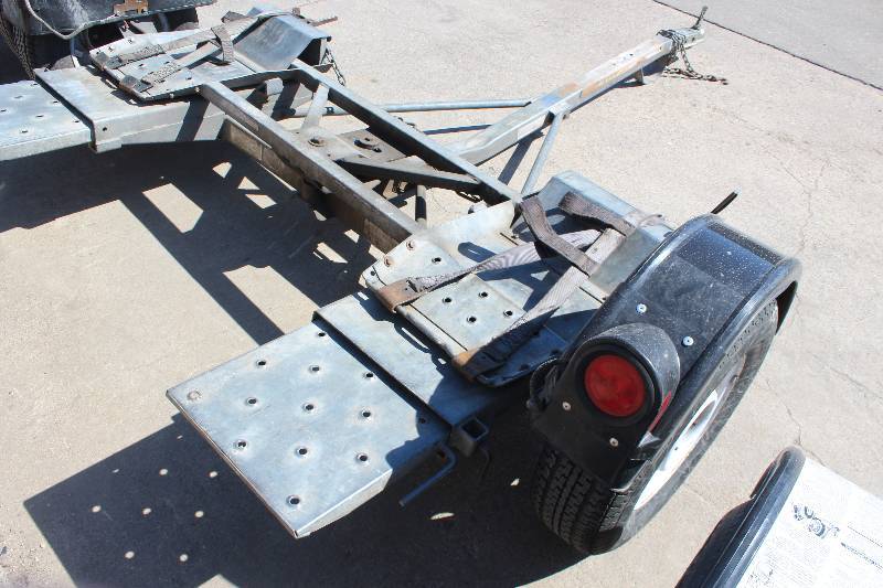 2002 Dethmers Single Axle 2Wheel Car Tow Dolly Trailer Hiawatha