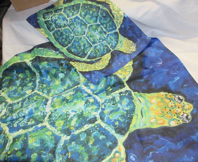 lot 29 image: NEW 2 Turtle Flags, One Small, One Large