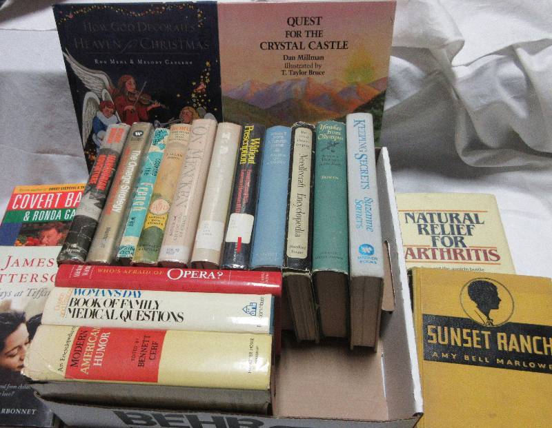 lot 46 image: LOT OF BOOKS