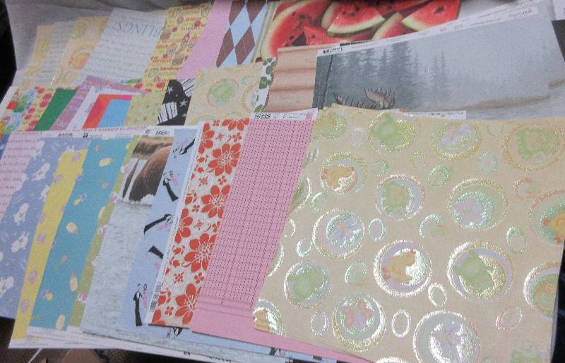 lot 62 image: NEW 50 Sheets of Scrap Booking Pages.