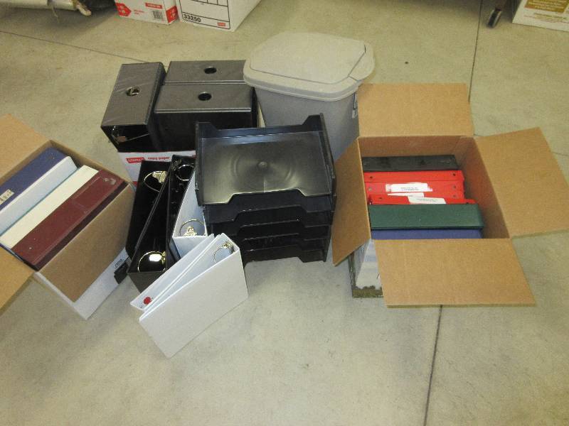 lot 111 image: LARGE LOT OF OFFICE SUPPLIES
