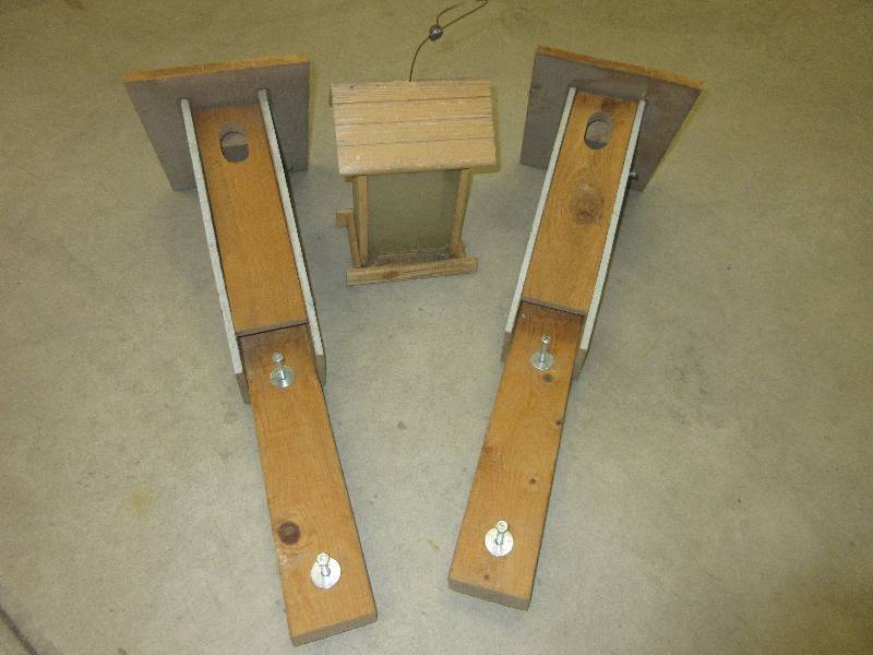 lot 123 image: 2 BIRD HOUSES, 1 BIRD FEEDER