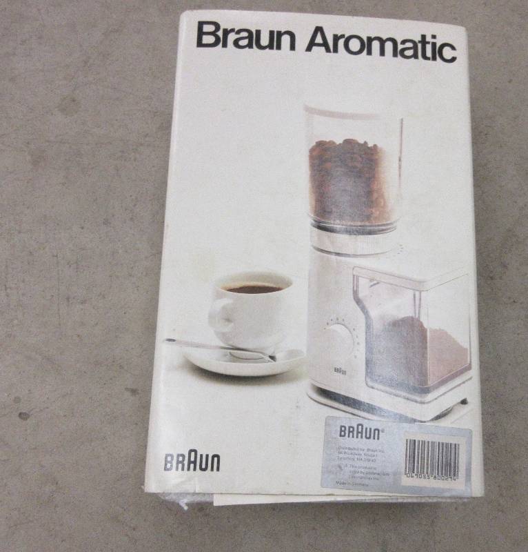 lot 130 image: BRAUN AROMATIC COFFEE GRINDER, USED ONCE