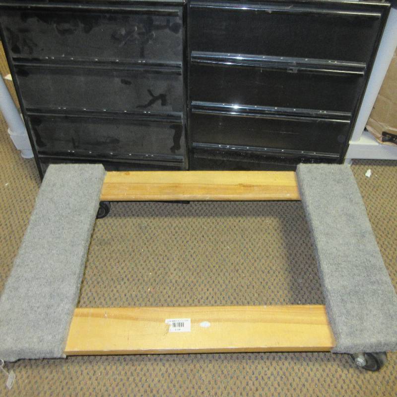 lot 200 image: FURNITURE MOVER ON CASTORS, AND DISPLAY SHELVES