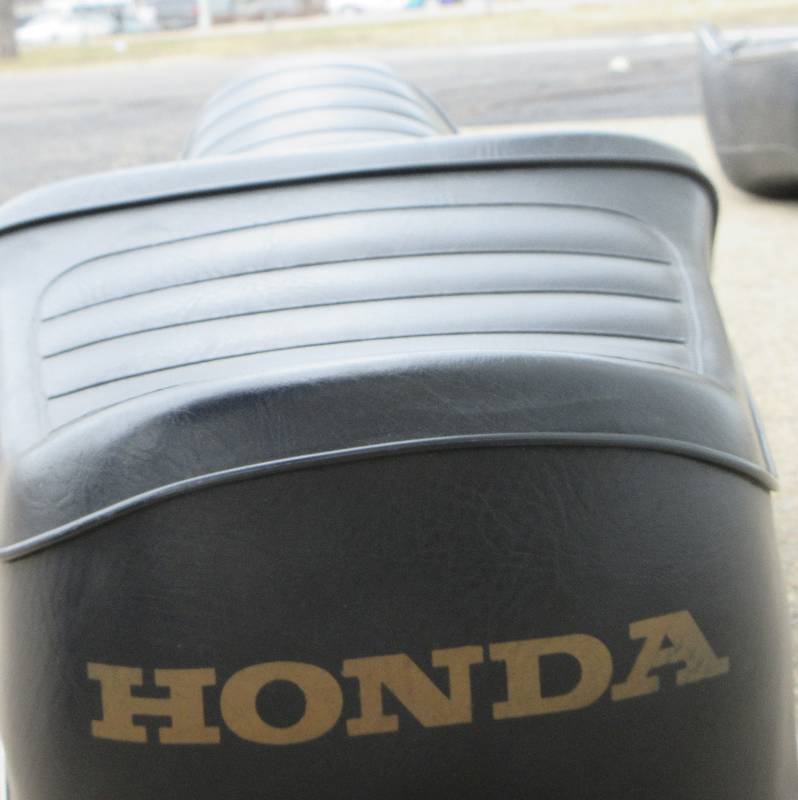 lot 202 image: HONDA MOTORCYCLE SEAT