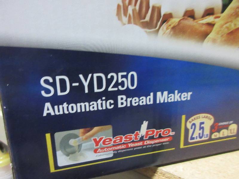 lot 216 image: NEW IN BOX PANASONIC BREAD MAKER