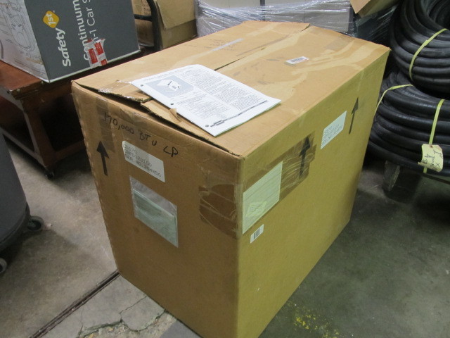 lot 24 image: NEW IN BOX - L.B. White FOREMAN 170 Tent Heater