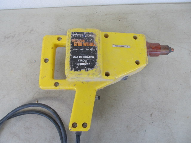 lot 32 image: Chicago Welding Dent Repair Stud Welder