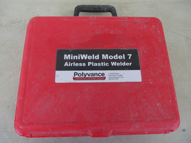 lot 33 image: MiniWeld Model 7 Airless Welder