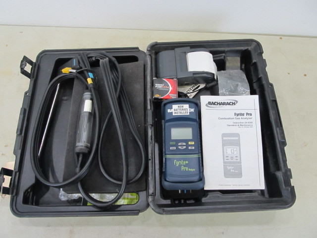 lot 34 image: Bacharach Fyrite Pro Gas Analyzer