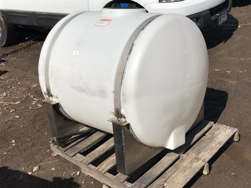 lot 14 image: 200-Gallon Commercial Poly Tank Wit...
