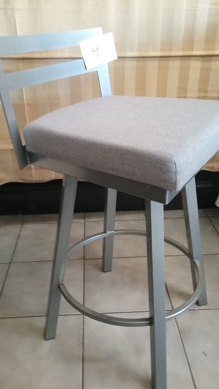 Penton 26.75 Swivel Bar Stool by Brayden Studio