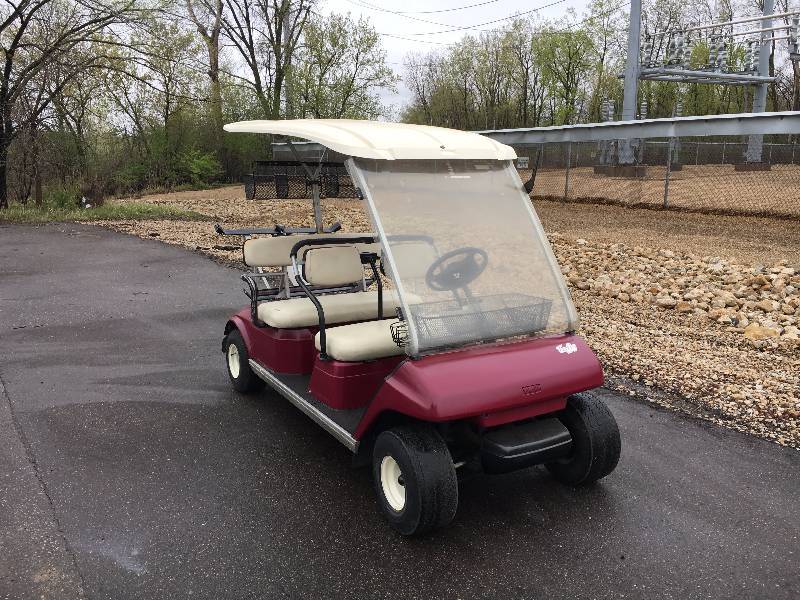 Yamaha Limo Gas Golf Cart