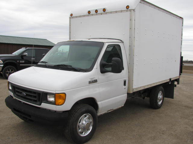 2006 Ford E-350