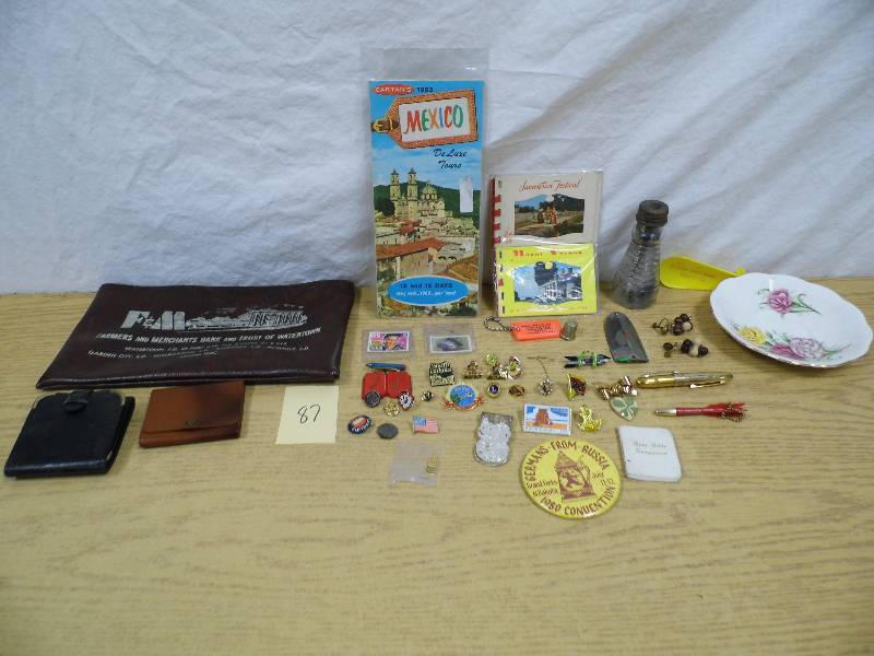lot 87 image: Collectible Pins - Stamps