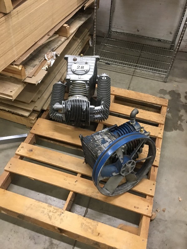 Lot of 2 compressor heads