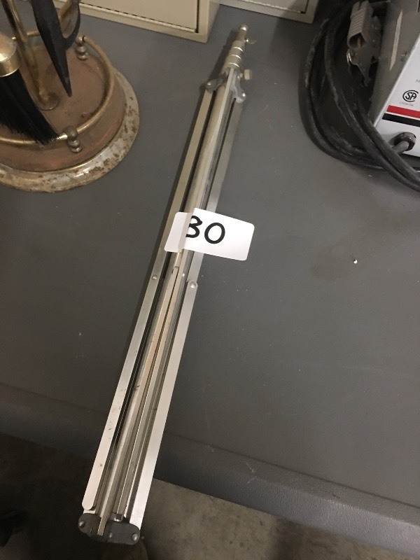 Tripod stand