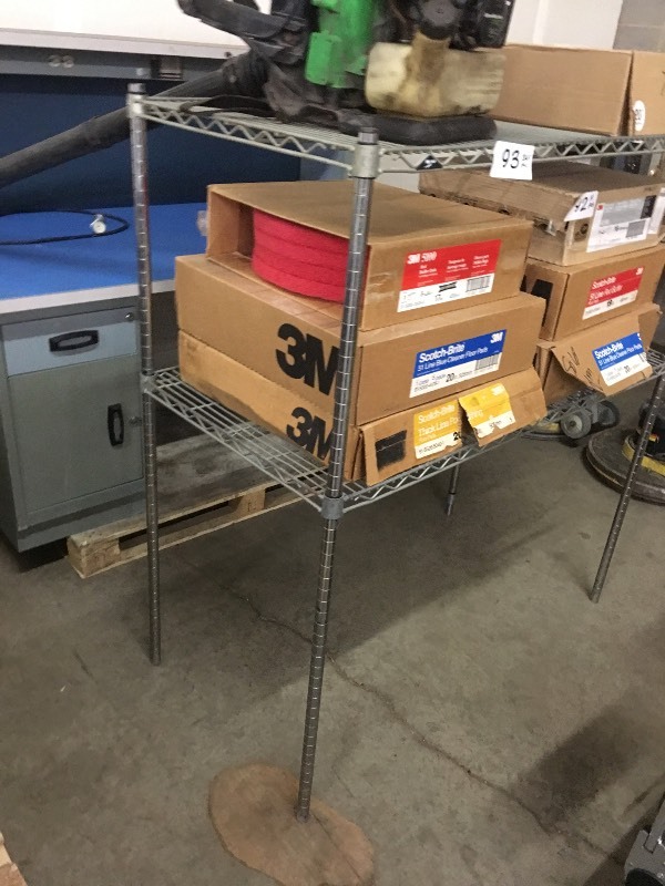 Metro shelving unit