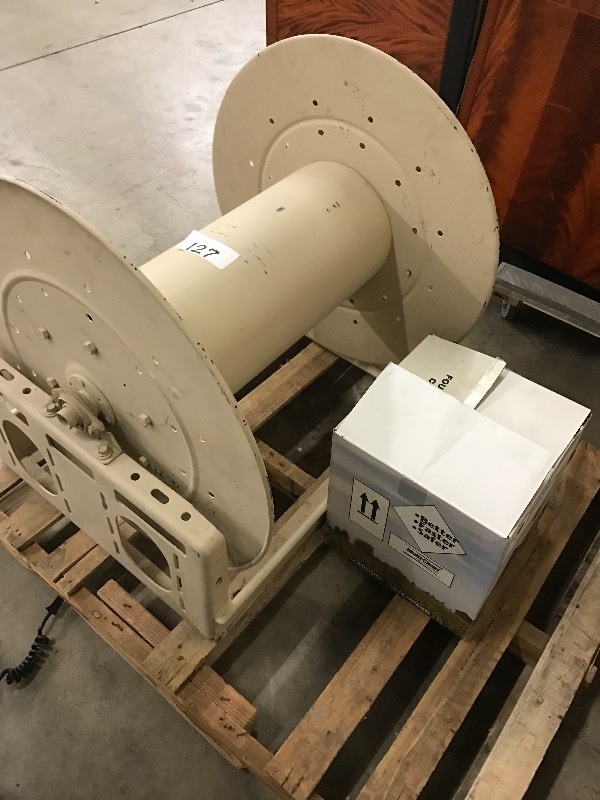 Large hose reel