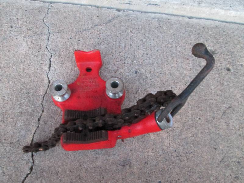 lot 22 image: Ridgid 410 Screw Chain Vise