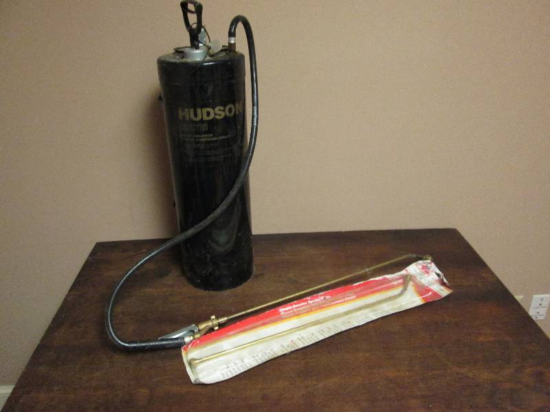 lot 11 image: Hudson Heavy Duty Sprayer