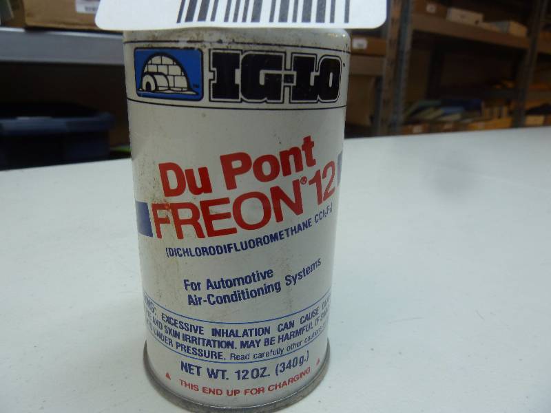 lot 5 image: Freon R12