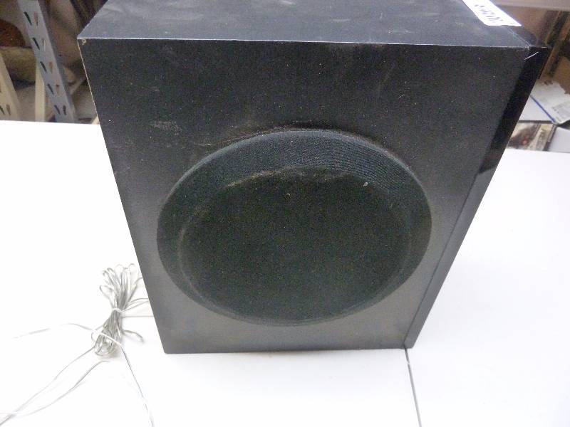 lot 16 image: Samsung Subwoofer