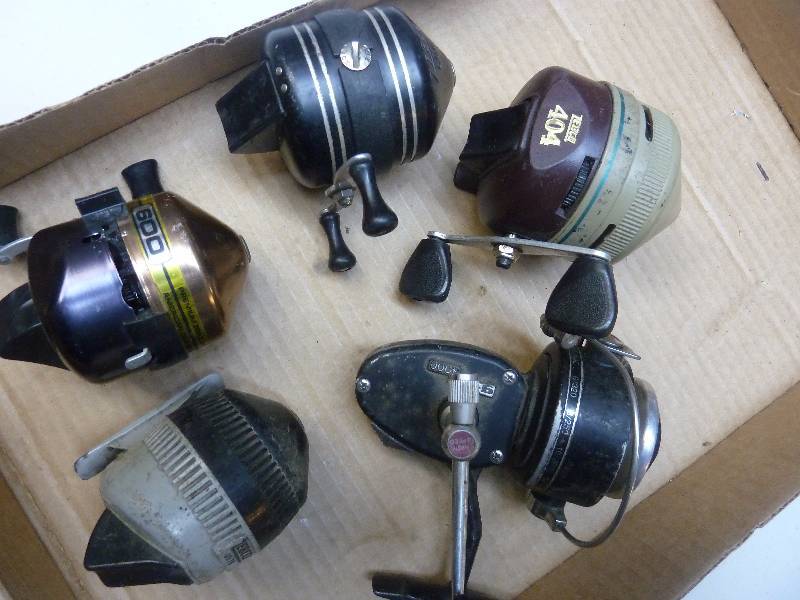 lot 29 image: Fishing Reels