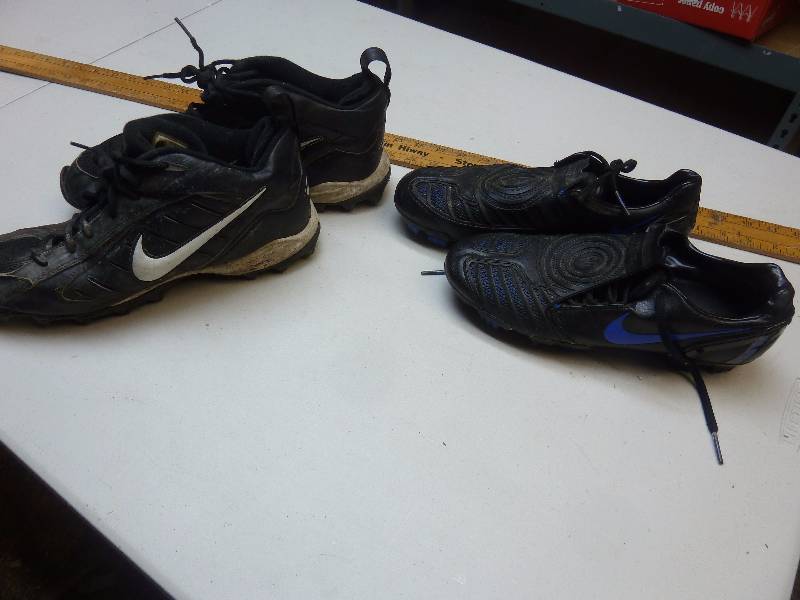 lot 52 image: Nike Cleats
