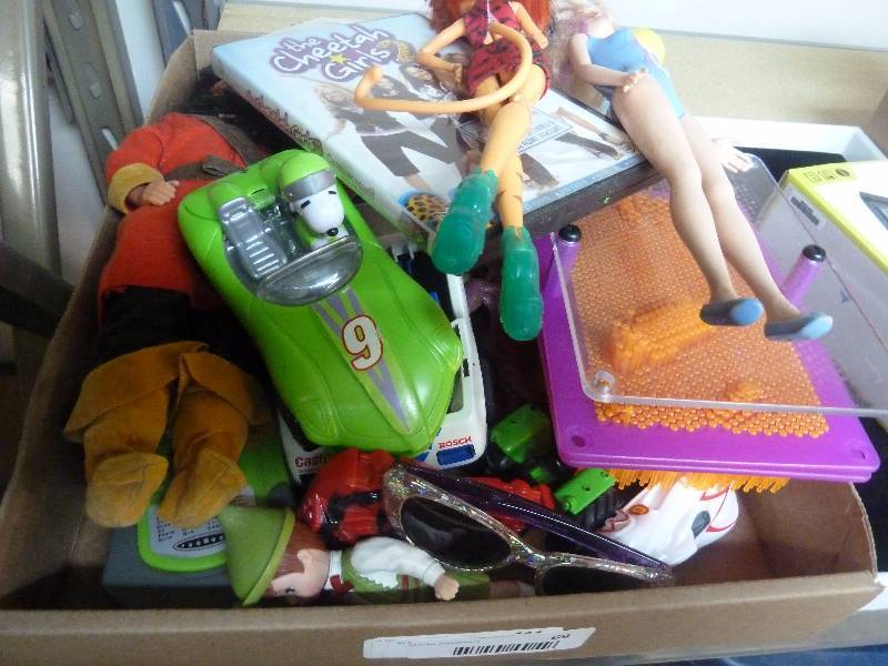 lot 69 image: Toy Lot