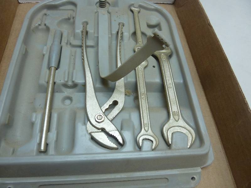 lot 73 image: BMW Tool Kit