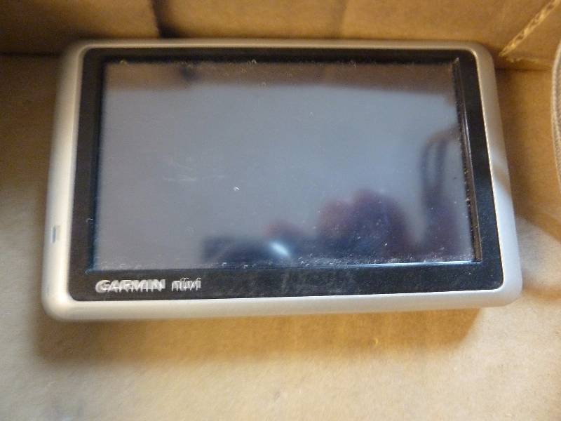 lot 89 image: Garmin nuvi