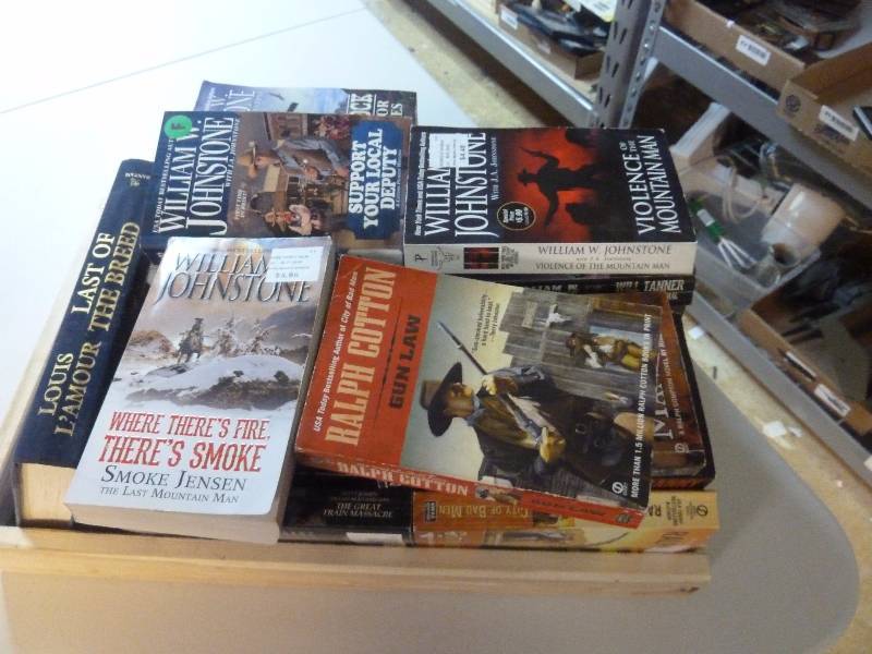 lot 104 image: Book Lot - Westerns