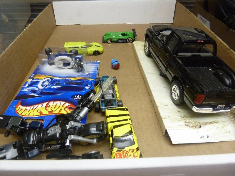 lot 113 image: Toy Car Lot