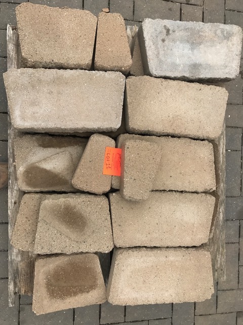 Lot of 45 18 FSW Sandstone, 15 3 ...