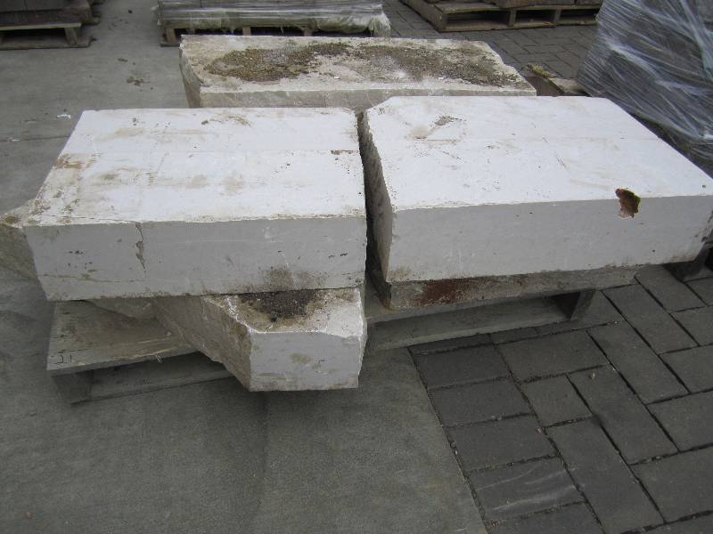 6 Natural stone steps...