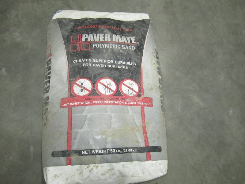 50 pound bag of Paver Mate polymeri...