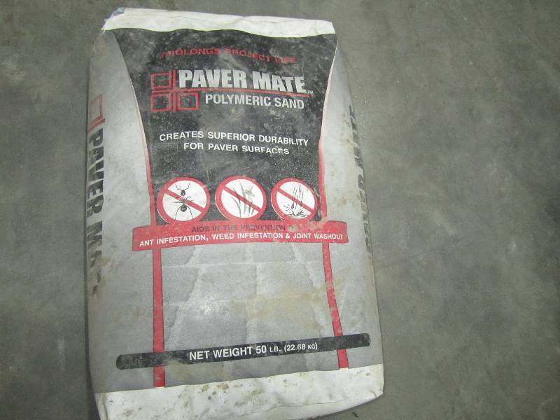 50 pound bag of Paver Mate polymeri...