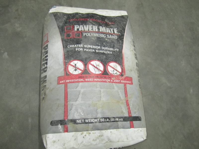 50 pound bag of Paver Mate polymeri...
