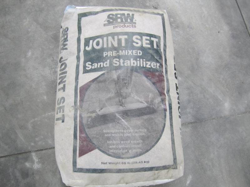 65 pound bag of joint set sand stab...