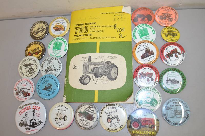 lot 196 image: John Deere Manual, Threshing Show Buttons