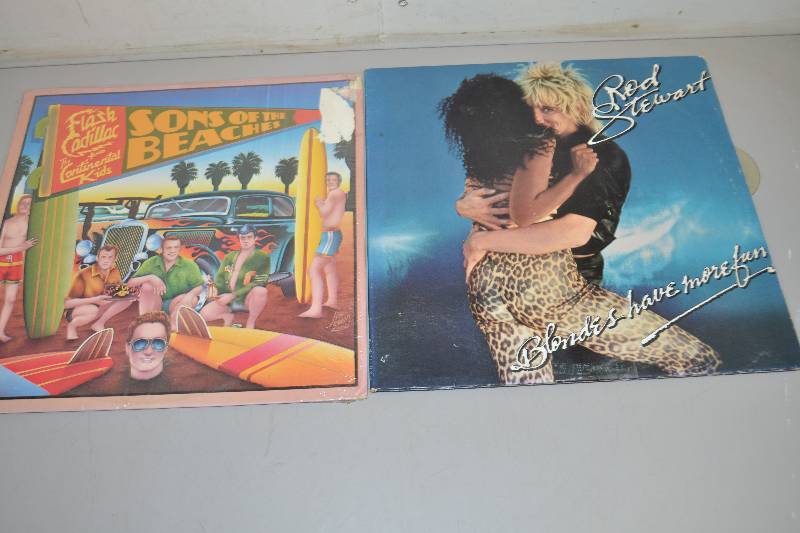 lot 223 image: Rod Stewart - Flash Cadilac
