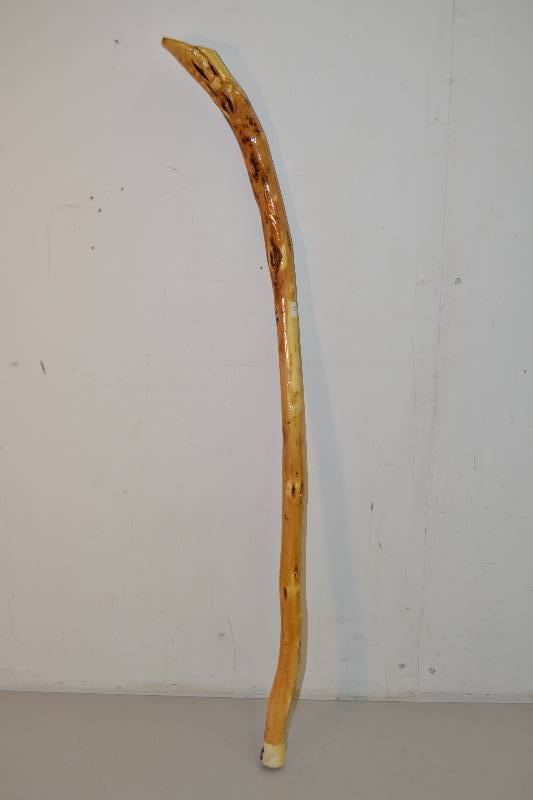 lot 263 image: Diamond Willow walking stick