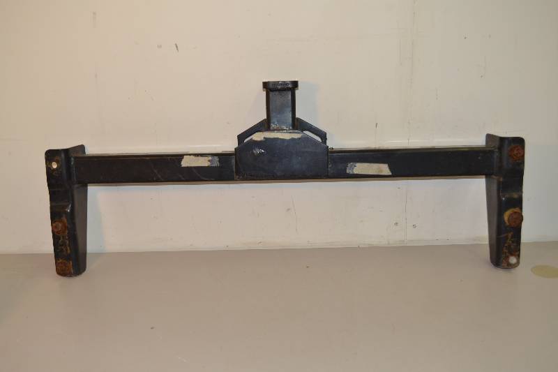 lot 330 image: Draw Tite Hitch