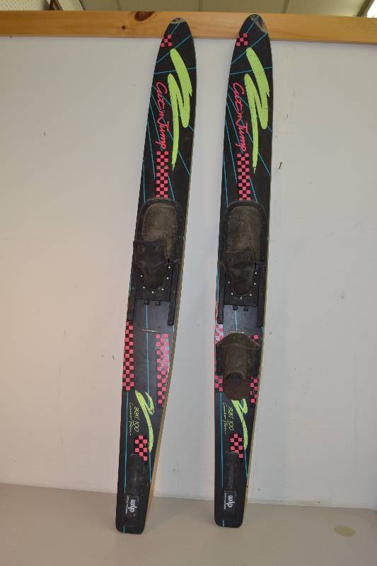 lot 335 image: Vintage Cut n Jump Water Skis