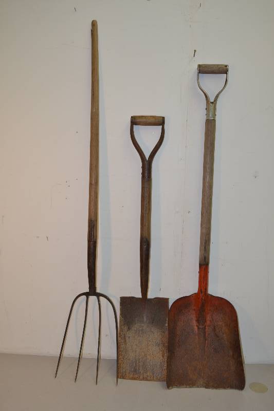 lot 340 image: Pitchfork and Shovels