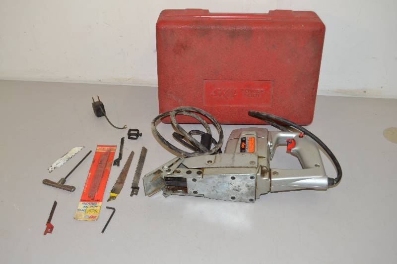 lot 352 image: Skil Recipro Saw