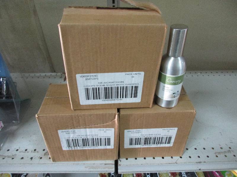 18 bottles white gardenia room spray